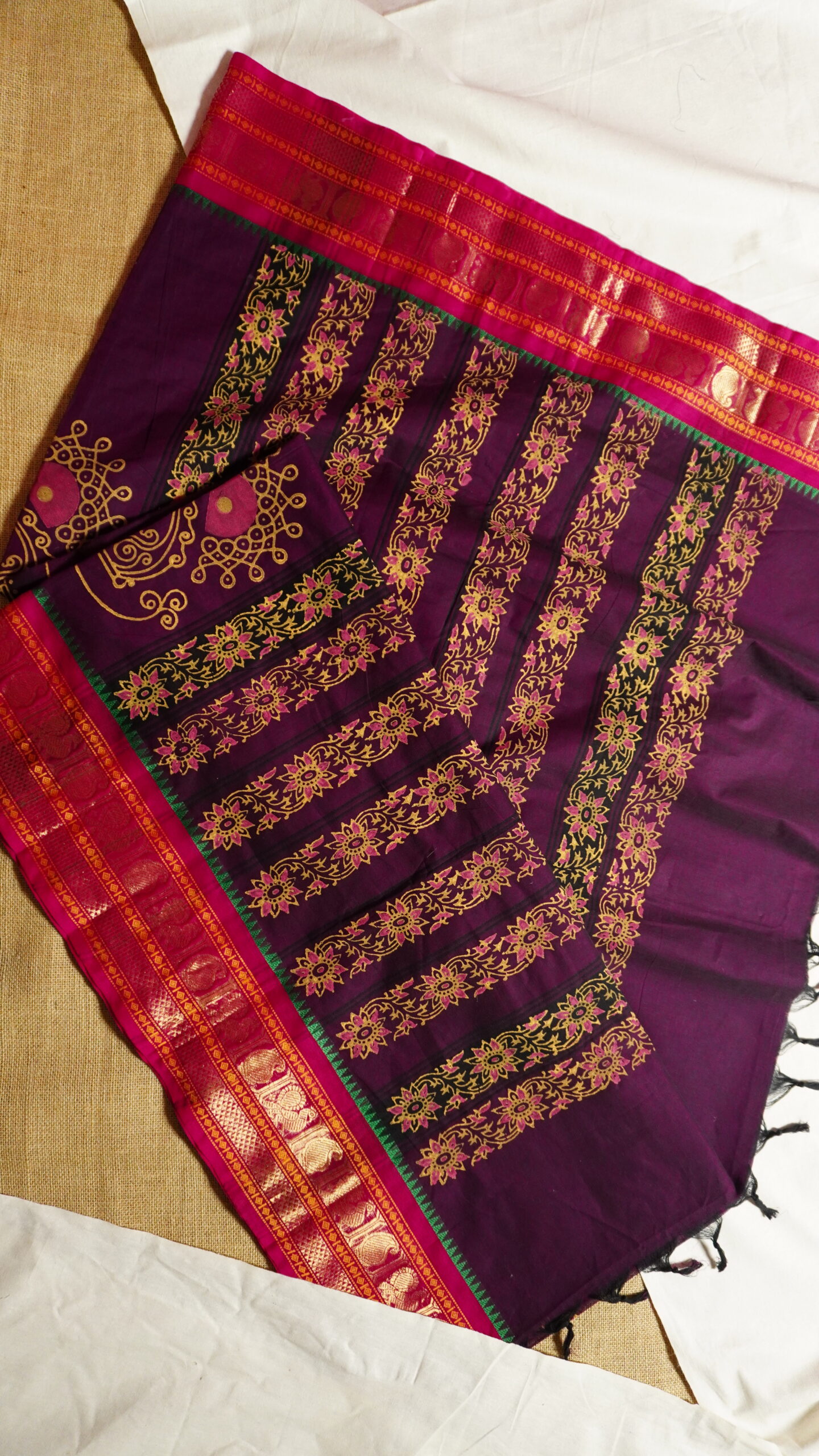 Purple Margazhi Inspired Kolam Motif Saree - Image 4